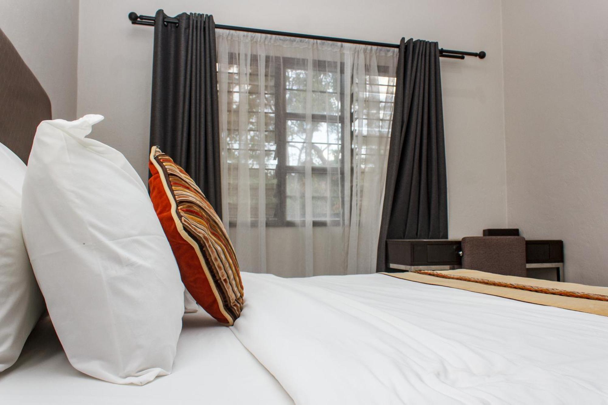 Cedar Place Limited Blantyre Exteriér fotografie
